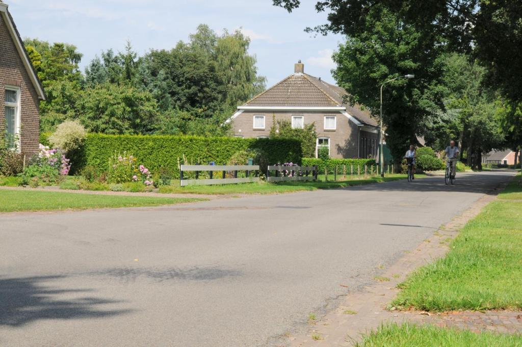 B&B 1874 Sleen Extérieur photo